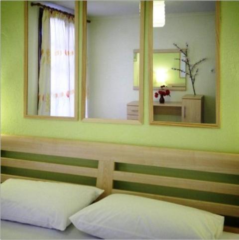 Nefeli Seaside Apartments Polychrono Habitación foto